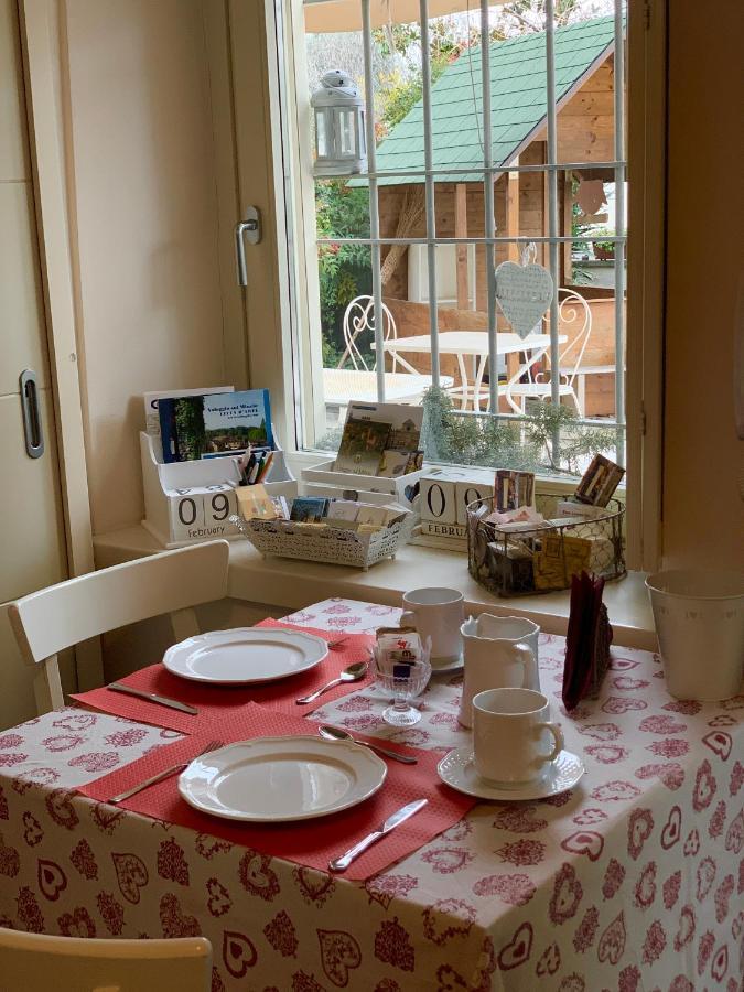 Villa Pille モンツァンバーノ エクステリア 写真